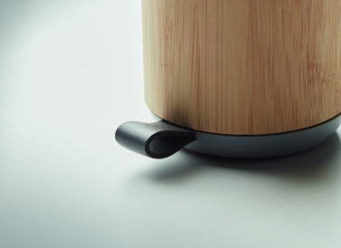 Logotrade ärikingituse foto: 5.3 juhtmevaba bambusest kõlar